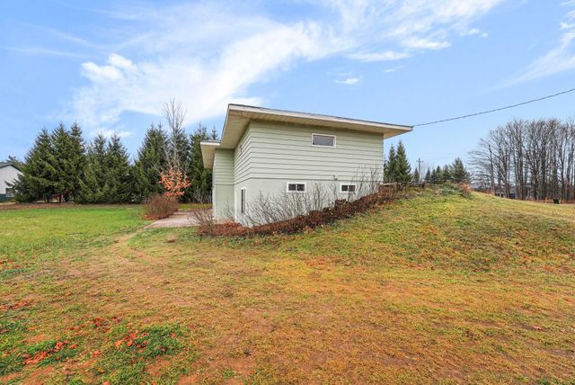 5260 W Blair Townhall Road, Blair Twp, MI 49637