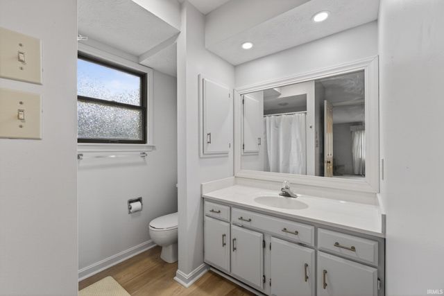 2244 E Cape Cod Drive, Bloomington, IN 47401