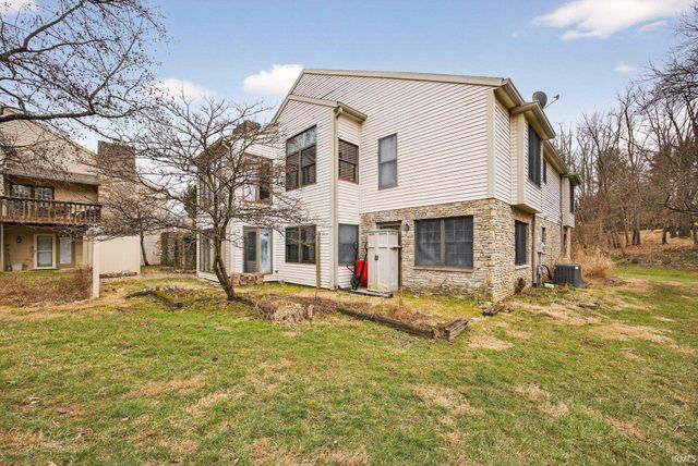 2244 E Cape Cod Drive, Bloomington, IN 47401