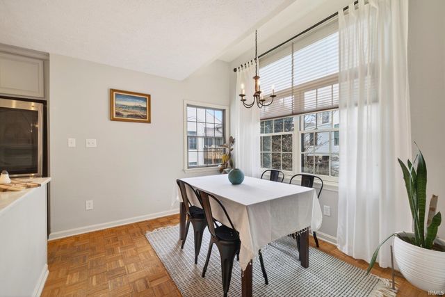 2244 E Cape Cod Drive, Bloomington, IN 47401