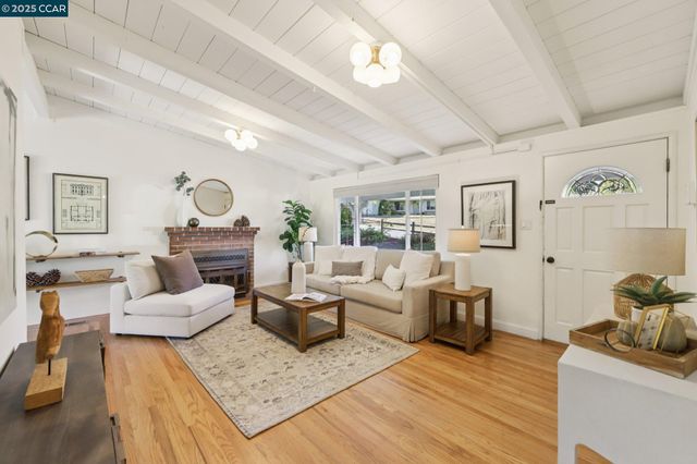 112 Lorie, Walnut Creek, CA 94595