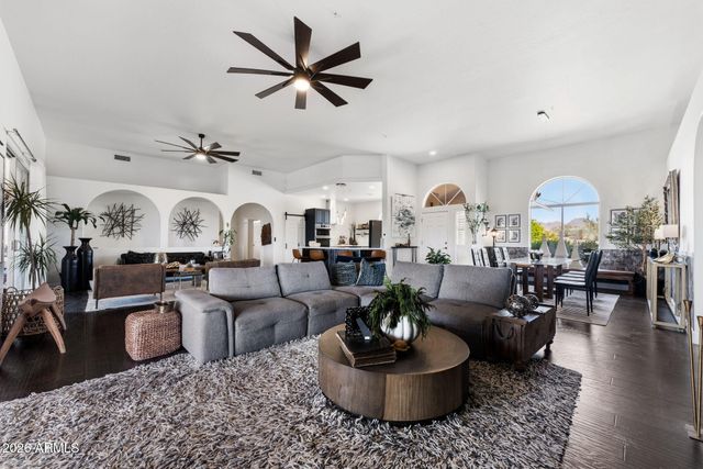 15513 E PALISADES Boulevard, Fountain Hills, AZ 85268