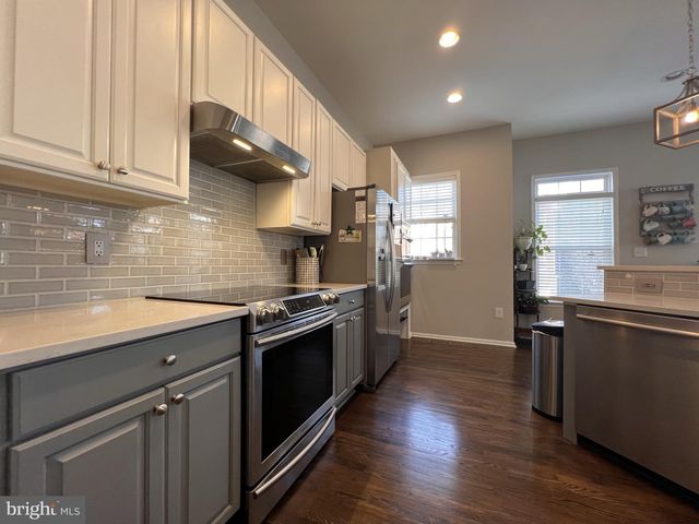 20709 RIPTIDE SQ, Sterling, VA 20165