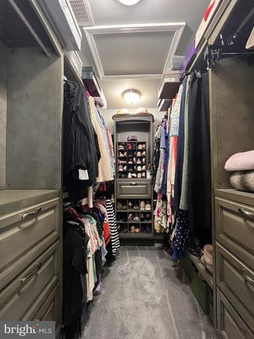 20709 RIPTIDE SQ, Sterling, VA 20165