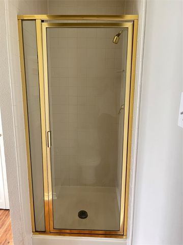 6608 Buckeye Drive, Rowlett, TX 75089