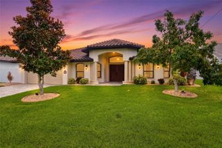 3221 SE 10TH AVENUE, Cape Coral, FL 33904