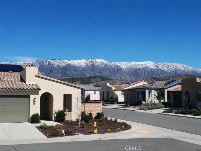 1685 Spring Run, Beaumont, CA 92223