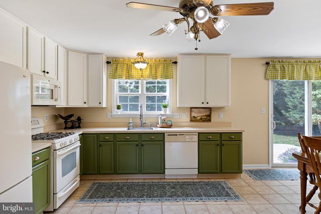 206 W THOMAS CT, Middletown, DE 19709