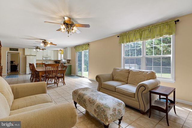 206 W THOMAS CT, Middletown, DE 19709