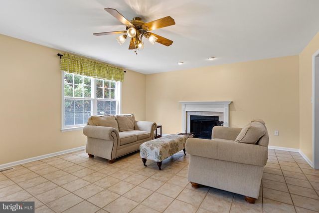 206 W THOMAS CT, Middletown, DE 19709
