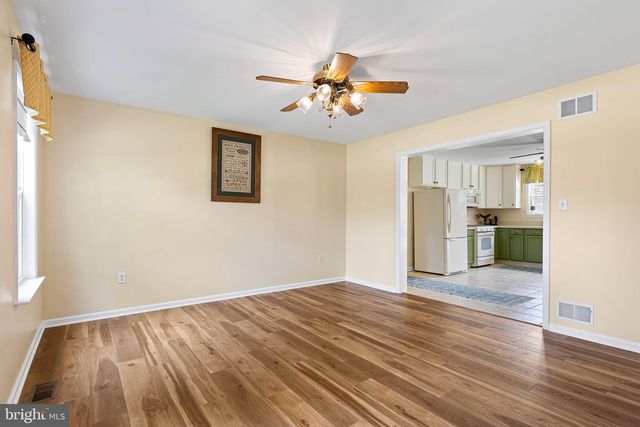 206 W THOMAS CT, Middletown, DE 19709