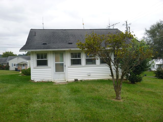 105 Oak St. & Maple Street, Gray, TN 37615