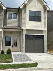 1086 Noble Loop # 11, Nashville, TN 37211