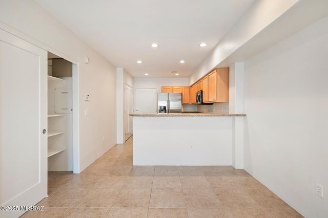 3121 N Olsen Avenue, Tucson, AZ 85719