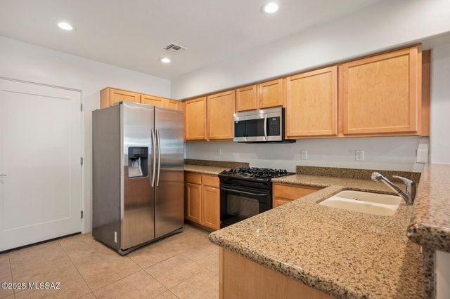 3121 N Olsen Avenue, Tucson, AZ 85719