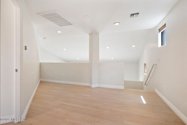 3121 N Olsen Avenue, Tucson, AZ 85719