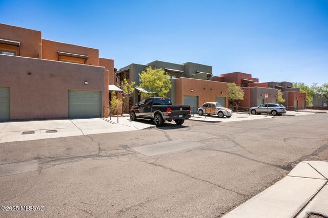 3121 N Olsen Avenue, Tucson, AZ 85719