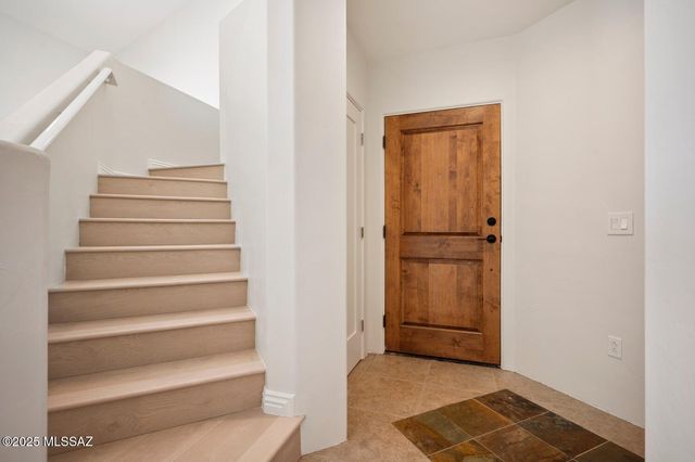 3121 N Olsen Avenue, Tucson, AZ 85719