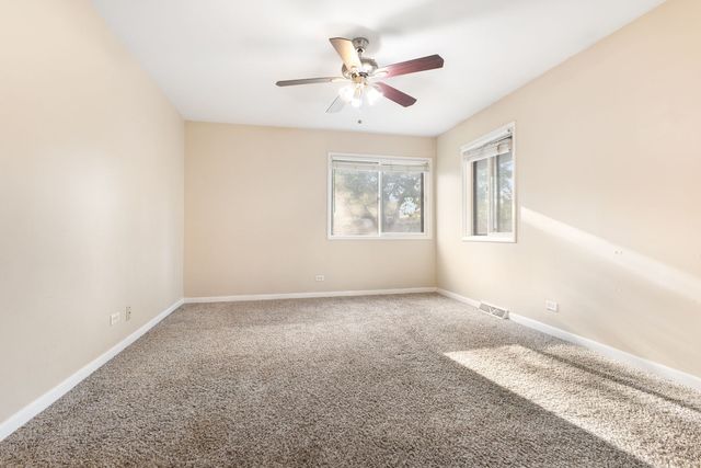 504 Nassau Avenue, Bolingbrook, IL 60440