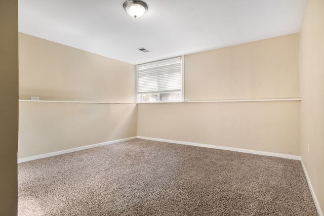 504 Nassau Avenue, Bolingbrook, IL 60440