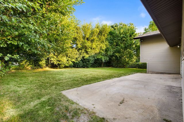 504 Nassau Avenue, Bolingbrook, IL 60440