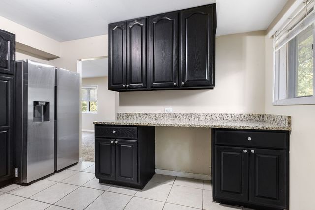 504 Nassau Avenue, Bolingbrook, IL 60440