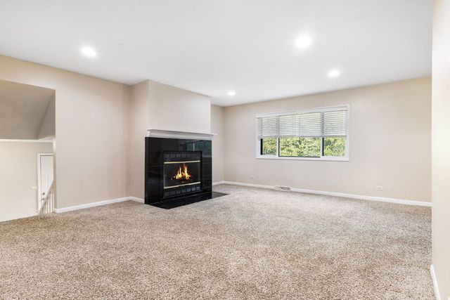 504 Nassau Avenue, Bolingbrook, IL 60440