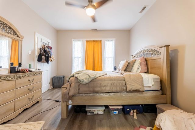 7728 S Maryland Avenue, Chicago, IL 60619