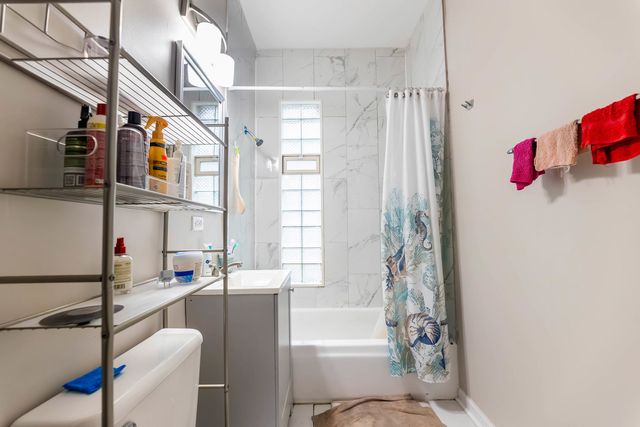 7728 S Maryland Avenue, Chicago, IL 60619