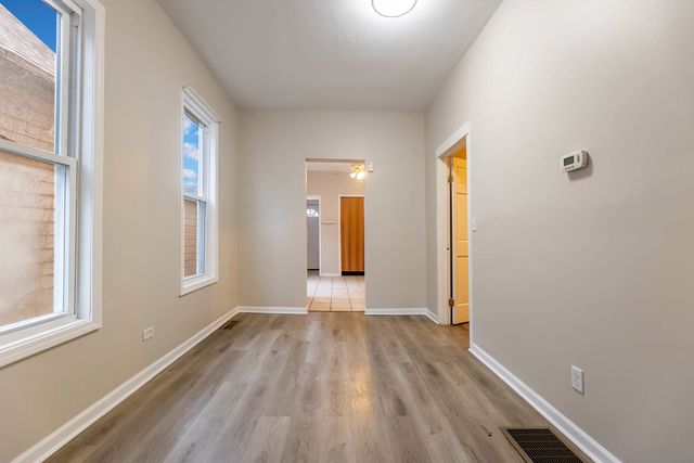 7728 S Maryland Avenue, Chicago, IL 60619