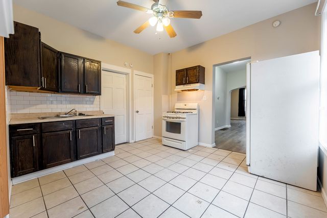 7728 S Maryland Avenue, Chicago, IL 60619