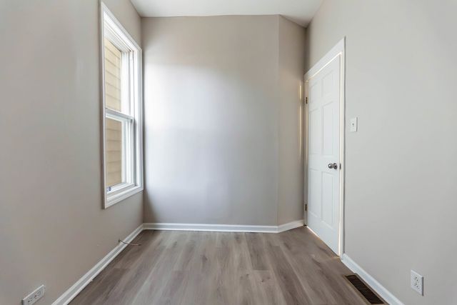 7728 S Maryland Avenue, Chicago, IL 60619