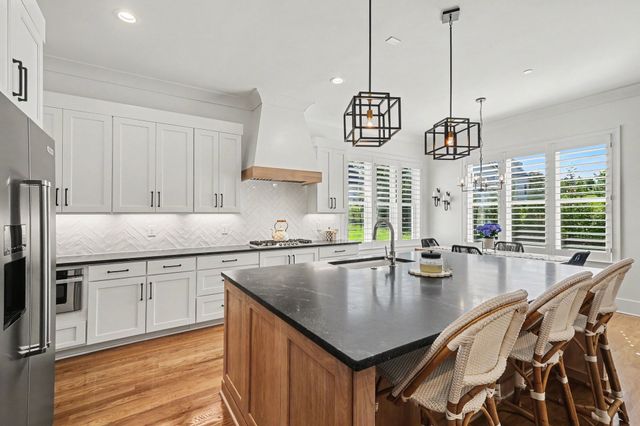 1111 Lusitano Ct, Nolensville, TN 37135