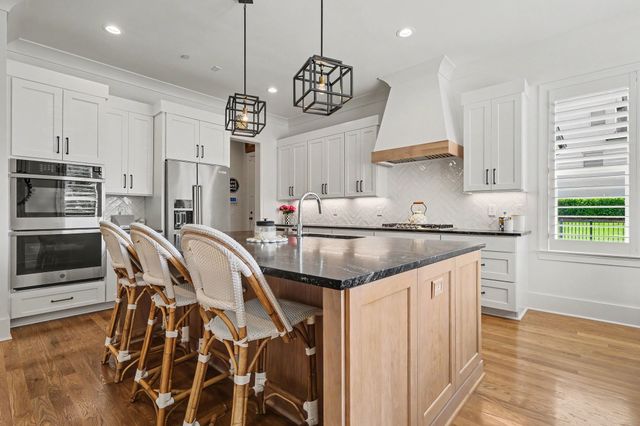 1111 Lusitano Ct, Nolensville, TN 37135