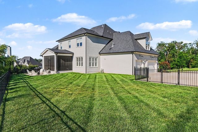 1111 Lusitano Ct, Nolensville, TN 37135