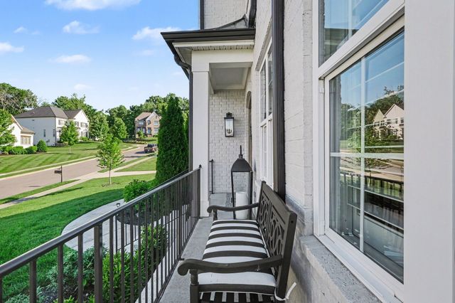 1111 Lusitano Ct, Nolensville, TN 37135
