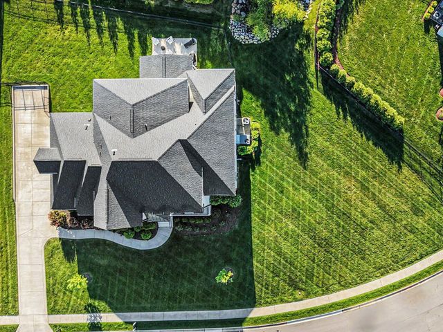 1111 Lusitano Ct, Nolensville, TN 37135