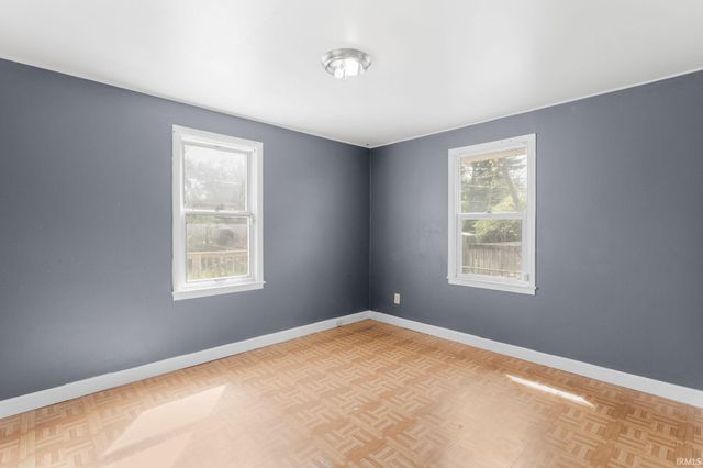 2604 Normandy Drive, Mishawaka, IN 46545