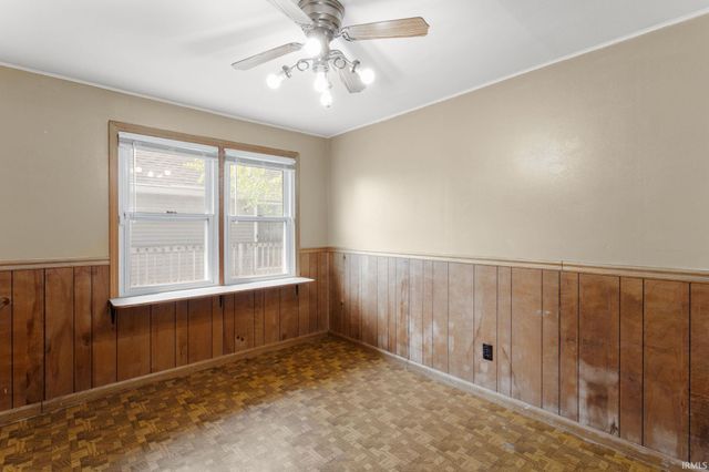2604 Normandy Drive, Mishawaka, IN 46545
