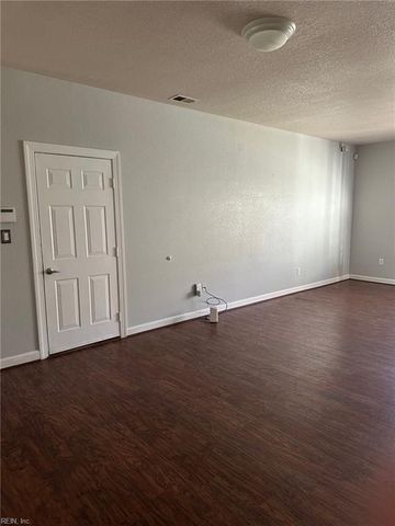 488 S Birdneck RD, Virginia Beach, VA 23451