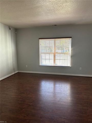 488 S Birdneck RD, Virginia Beach, VA 23451