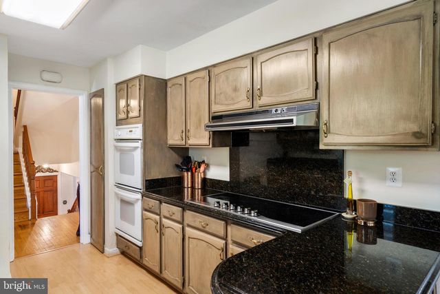 13925 SHANNON DR, Silver Spring, MD 20904