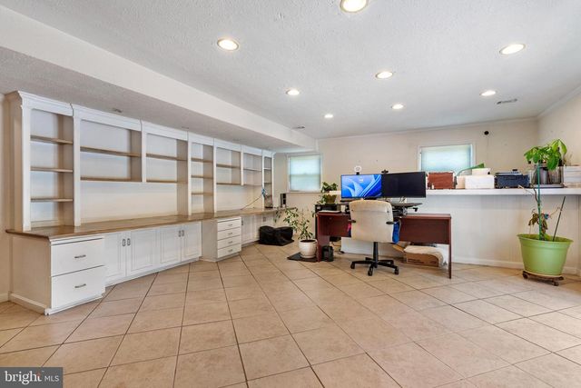 13925 SHANNON DR, Silver Spring, MD 20904