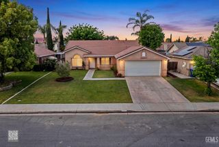 5914 Summer Country Drive, Bakersfield, CA 93313