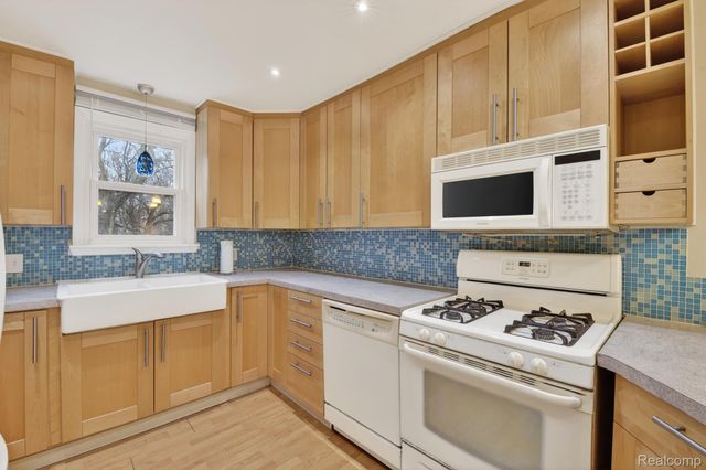 146 Virginia Street, Ash Township, MI 48117