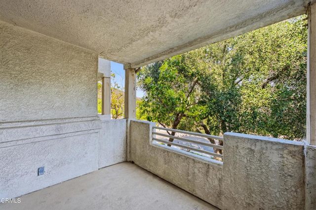 2713 Antonio Drive 109, Camarillo, CA 93010