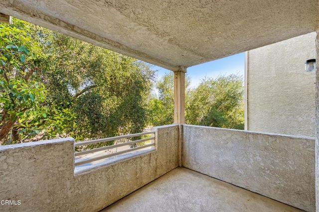 2713 Antonio Drive 109, Camarillo, CA 93010