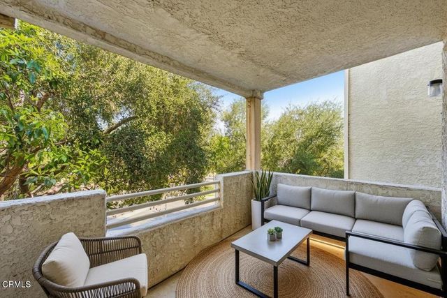 2713 Antonio Drive 109, Camarillo, CA 93010