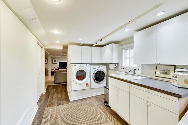 512 S Grove Avenue, Oak Park, IL 60304