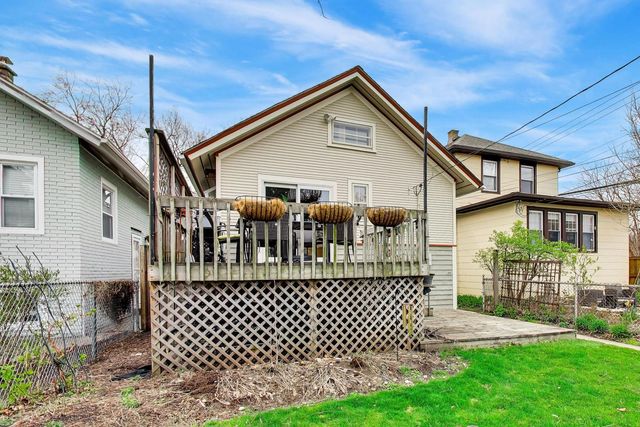 512 S Grove Avenue, Oak Park, IL 60304